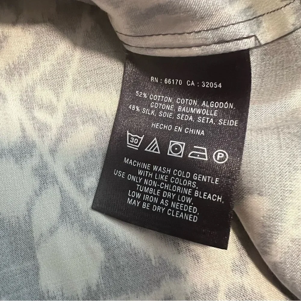 Moulinette Soeurs Grey and White Skirt. Size 2. Great Condition!!